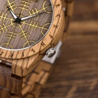 BOBO-BIRD-Montre-en-bois-Viking-pour-homme-avec-barre-d-abeille-cercle-runique-unique-Vegvisir-4