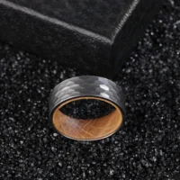 Bague-martel-e-en-carbure-de-tungst-ne-Vintage-largeur-8MM-avec-baril-de-whisky-en-1