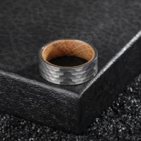 Bague-martel-e-en-carbure-de-tungst-ne-Vintage-largeur-8MM-avec-baril-de-whisky-en-3